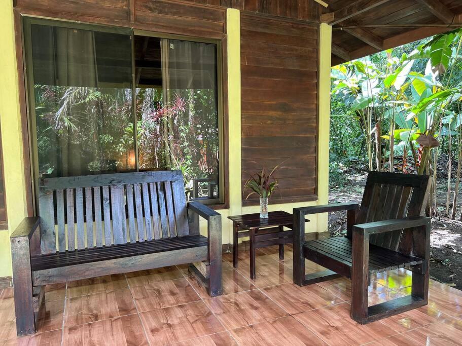 Bed and Breakfast Casita Lidia Бихагуа Экстерьер фото